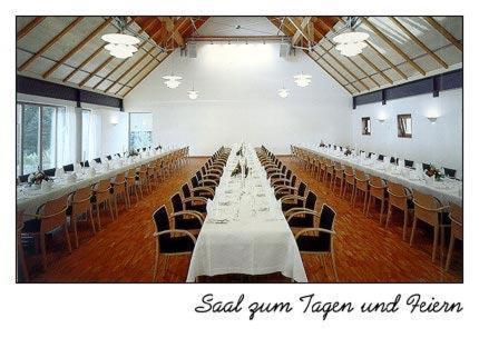 Hotel Oberschwaebischer Hof Schwendi エクステリア 写真