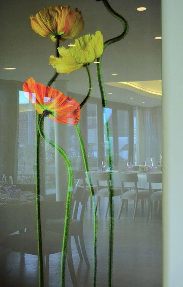 Hotel Oberschwaebischer Hof Schwendi エクステリア 写真