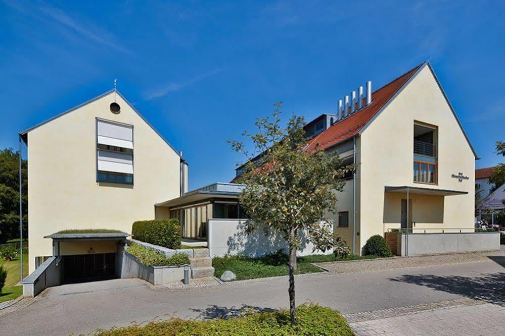 Hotel Oberschwaebischer Hof Schwendi エクステリア 写真