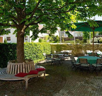 Hotel Oberschwaebischer Hof Schwendi エクステリア 写真
